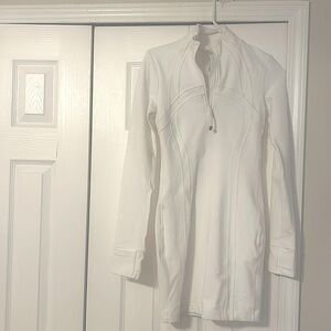 RARE Lululemon Define Dress….PERFECT condition!!